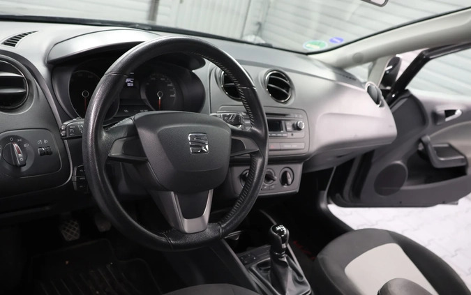 Seat Ibiza cena 25300 przebieg: 189000, rok produkcji 2015 z Zaklików małe 106